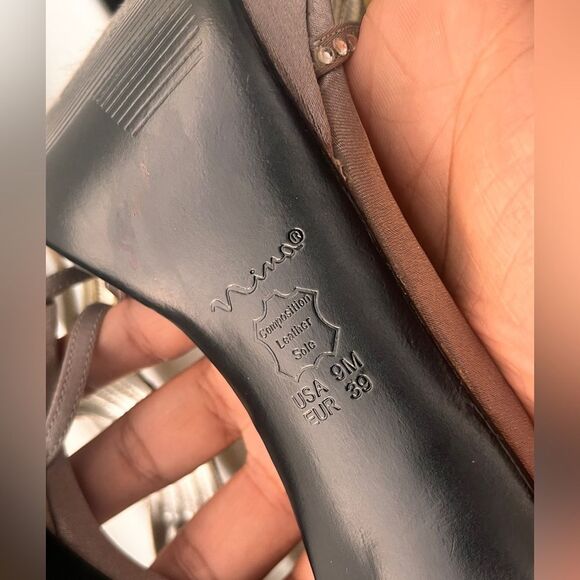 Nina Metallic Silver strappy dress heels size 9 - Picture 8 of 10